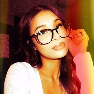 Meet your Posher, Alani